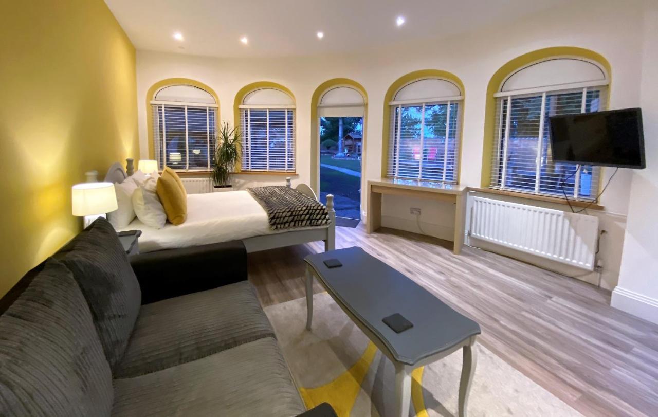 מלון נורת'המפטון Harlestone Retreat (Adults Only) מראה חיצוני תמונה