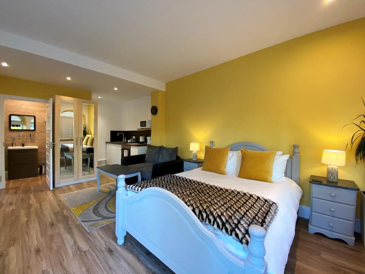 מלון נורת'המפטון Harlestone Retreat (Adults Only) מראה חיצוני תמונה